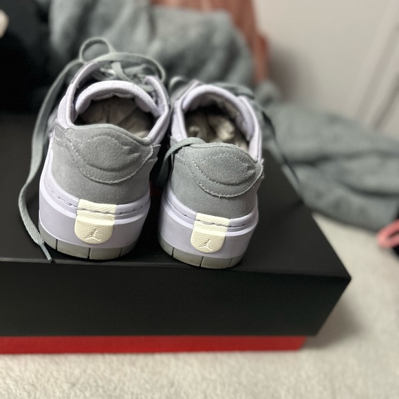 Jordan 1’s Elevate Low - Picture 4 of 4